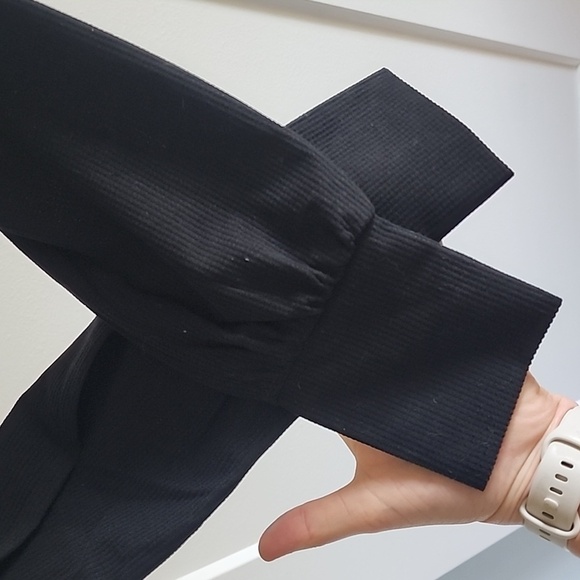 NWT Saks off 5th brand Area Stars black high cut cropped waffle top size xs - Picture 6 of 6